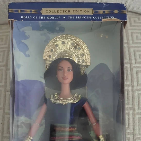 Barbie Princess Of The Incas Collection Doll in Blue and Gold - Picture 7 of 14